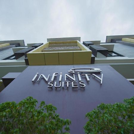 Infinity Suites Davao Bagian luar foto